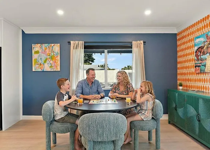 Holiday home Massive Backyard Heated Pool Games Outdoor Fun Phoenix